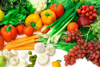 Как заработать на оптовой торговле овощами и фруктами